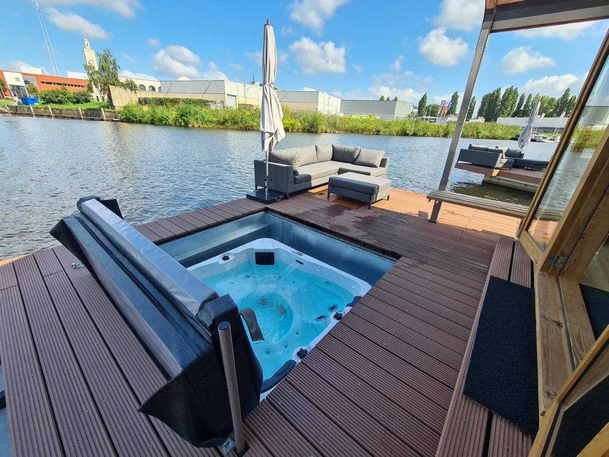 Wikkelboats @ Tramkade Den Bosch Villa Orthen Eksteriør billede